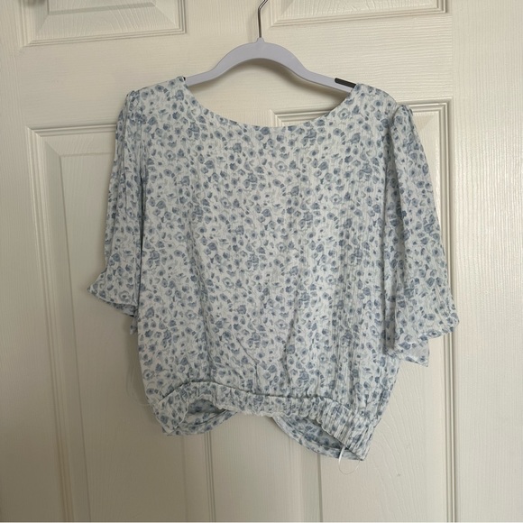 Abercrombie top - Picture 4 of 4